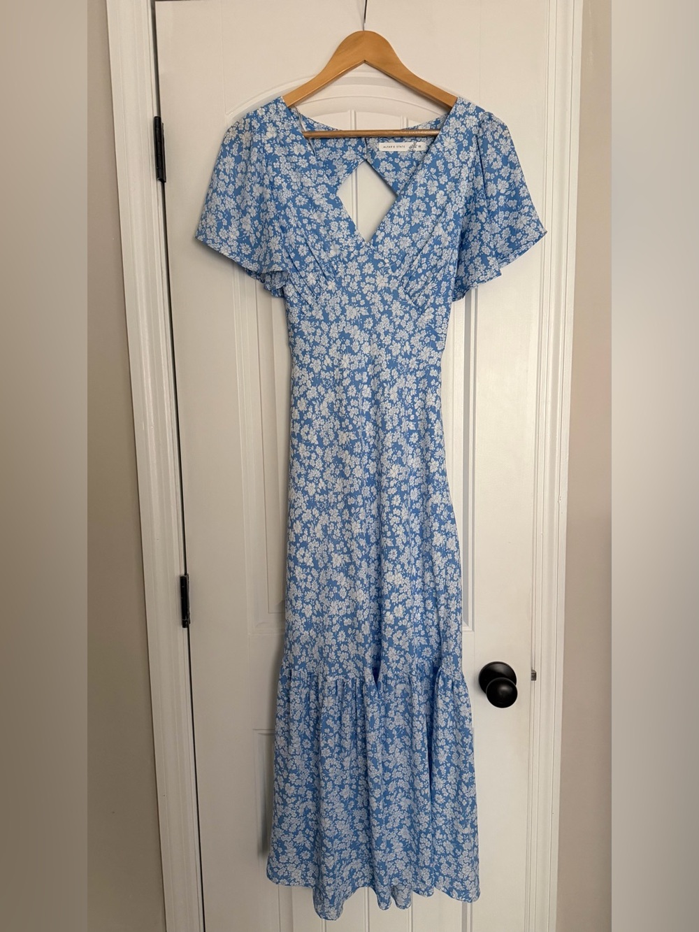 Altar’d State Blue Floral Midi Dress